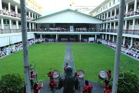 University of the East: admission, contact number, courses, fees.